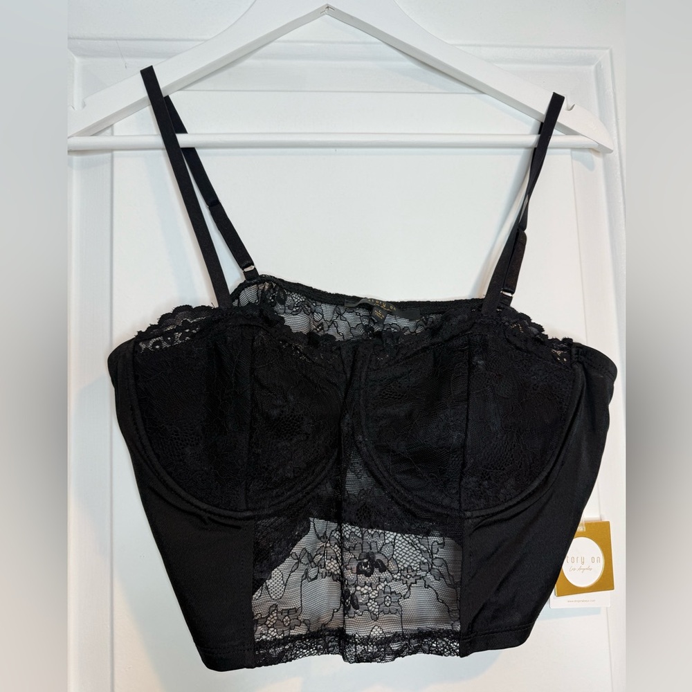 Chic Black Lace Camisole Top